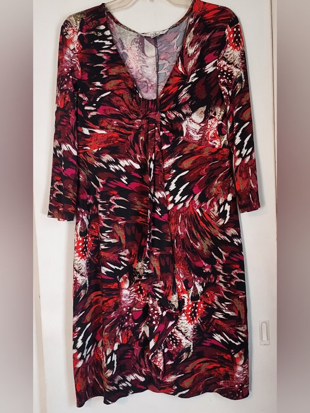 AA Studio Red and Pink Long Sleeve V-Neck Dress Size 10